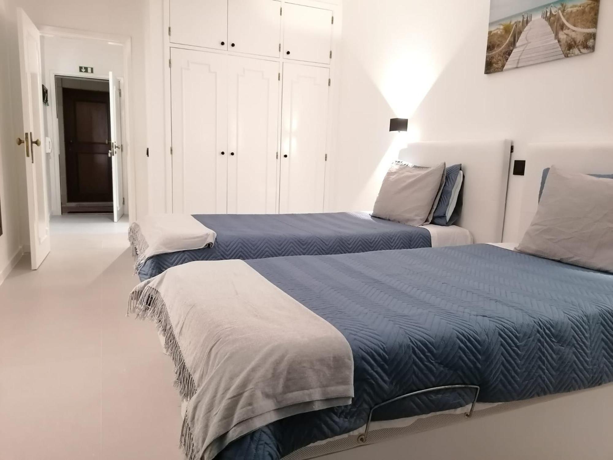 Alvor - Vitors Plaza Apartamento Portimão Eksteriør billede